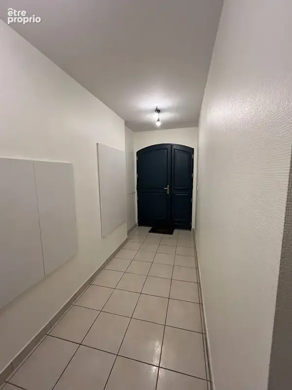 Appartement 2 pièces - 34 m² - Plein centre de L'Isle-Jourdain (Gers) - Idéal investisseur - photo 5