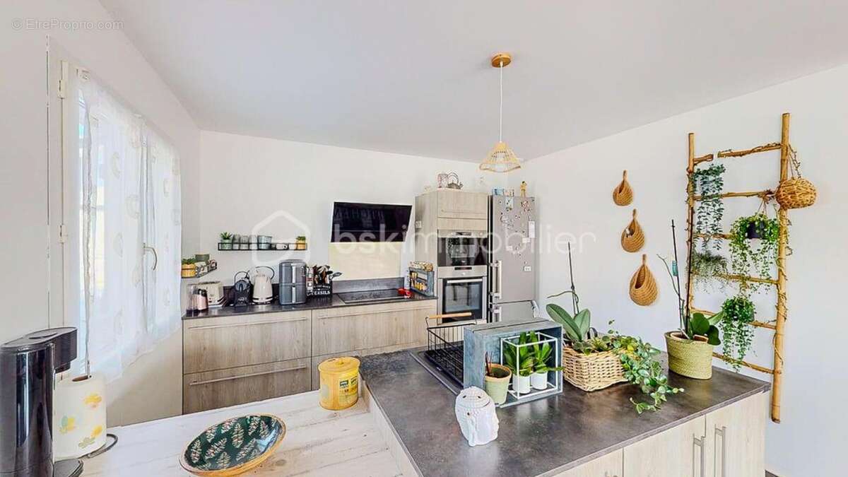 Maison de plain-pied de 2017 avec 4 chambres et piscine - photo 18