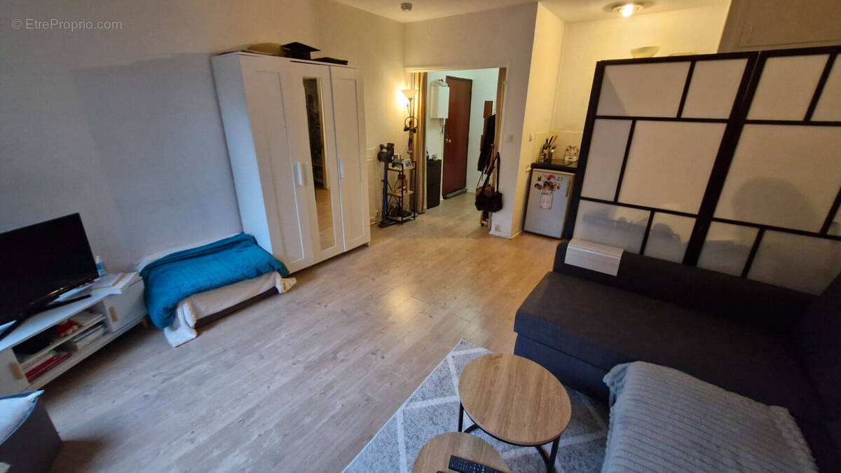 Appartement à FONTENAY-LE-FLEURY