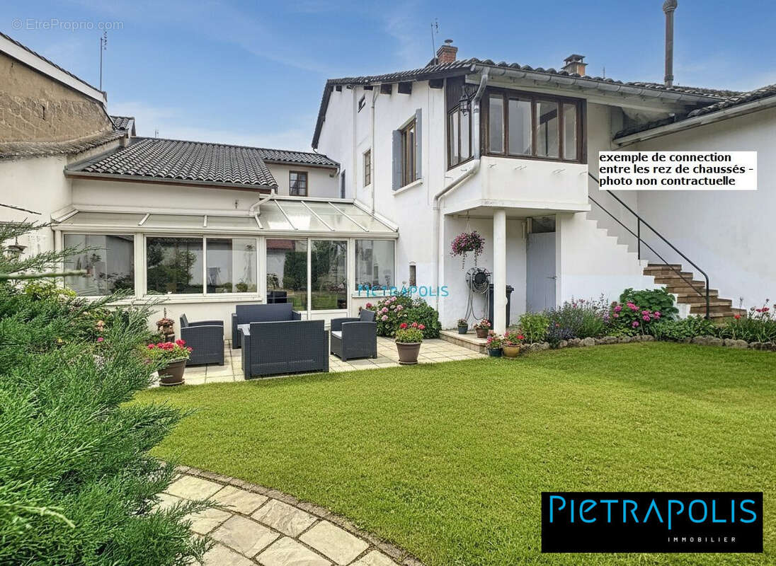 Maison à MONTMERLE-SUR-SAONE