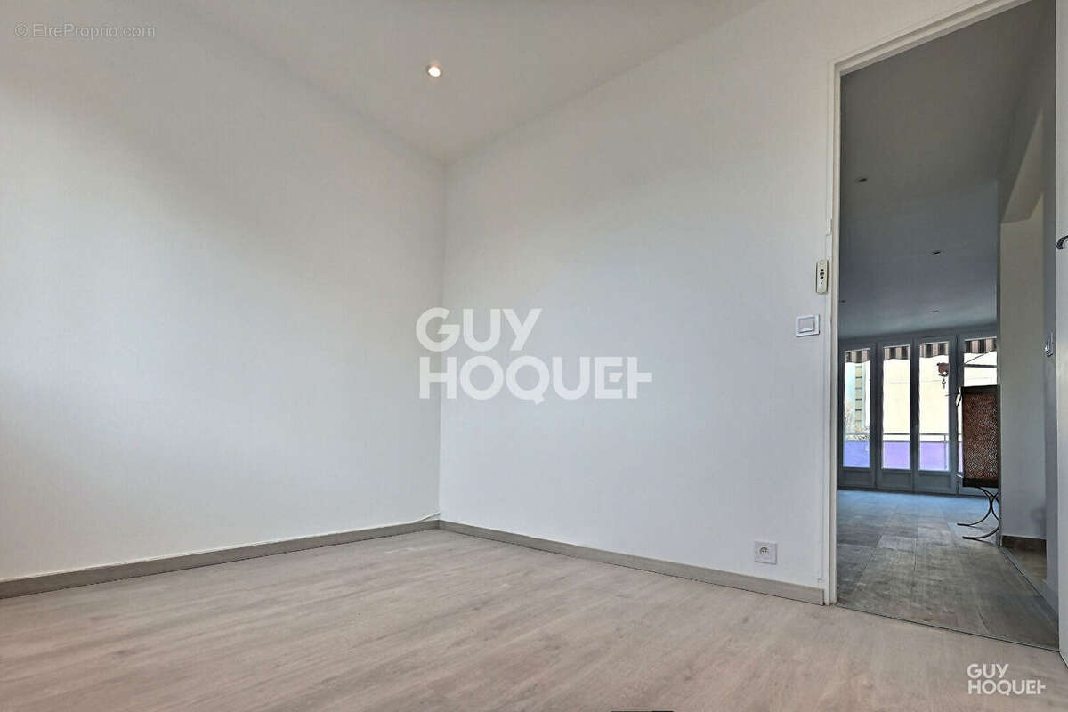 Appartement à MAISONS-ALFORT