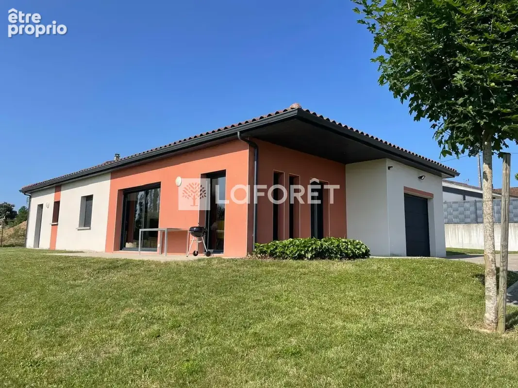 Maison Viriat 6 pièce(s) 110.79 m2 - photo 1