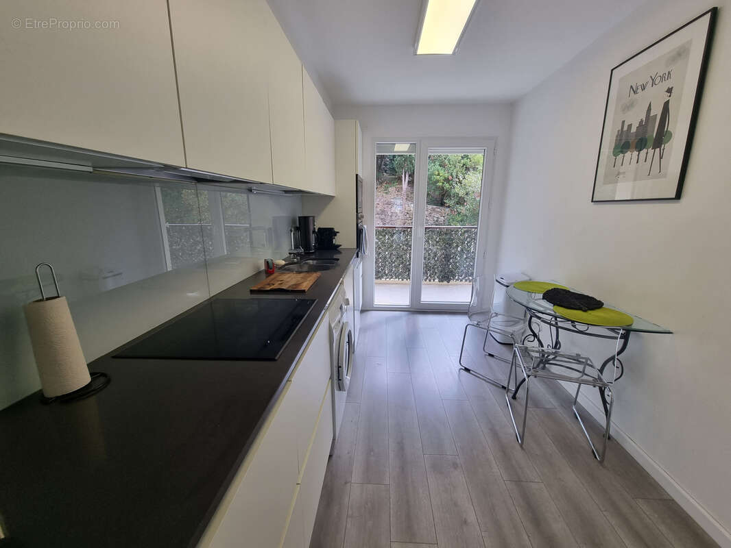 Cannes basse californie t3/t4 de 94m2 terrasses sud 40m2 garage cave - photo 22