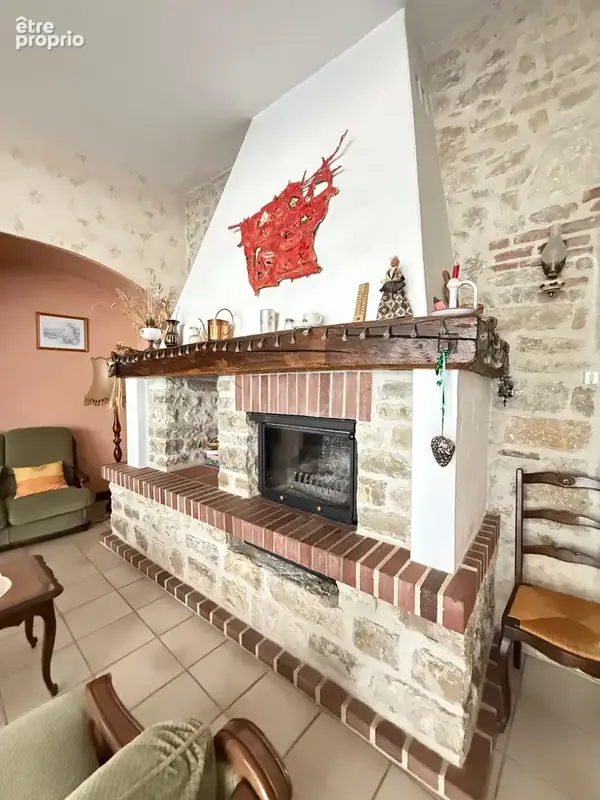 Maison centre -village PONCIN - photo 8