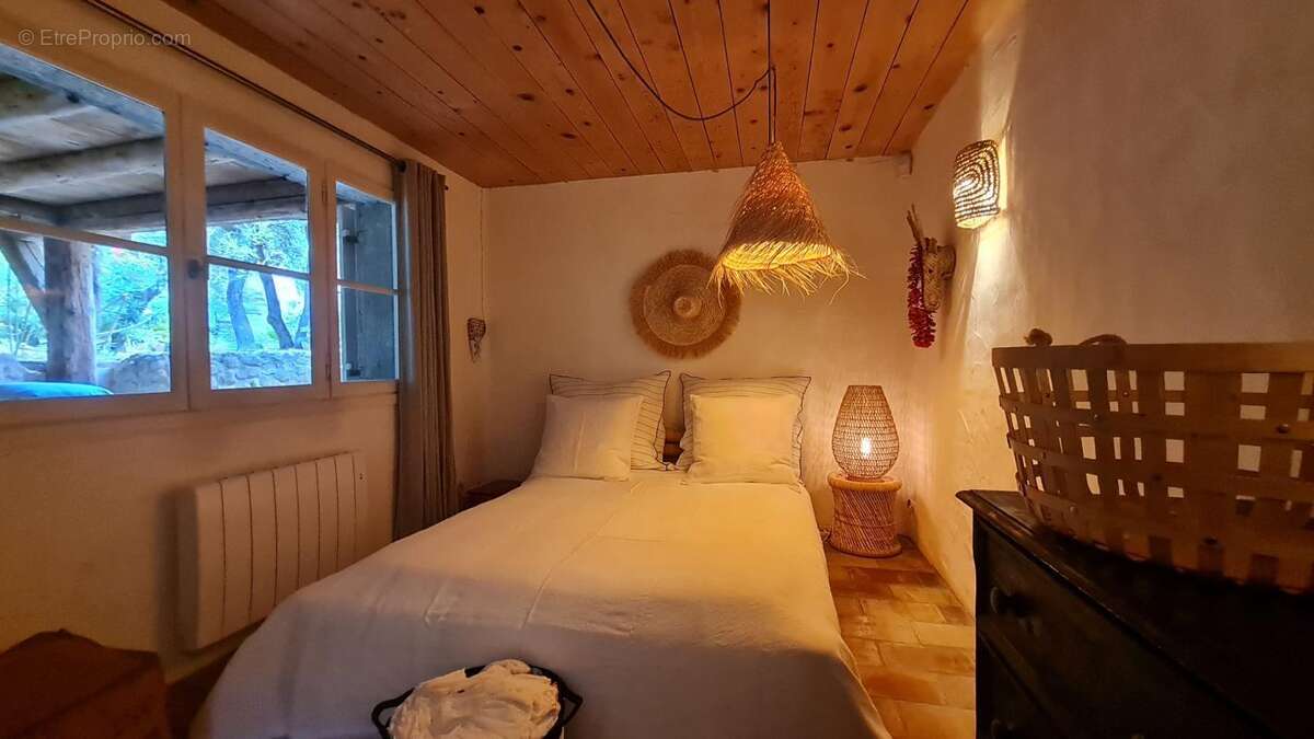 Maison à VILLENEUVE-LES-AVIGNON