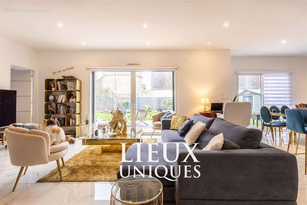 Maison à SAINT-GERVAIS-LA-FORET