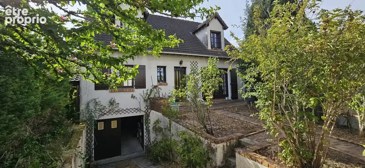 Maison à LA FERTE-ALAIS