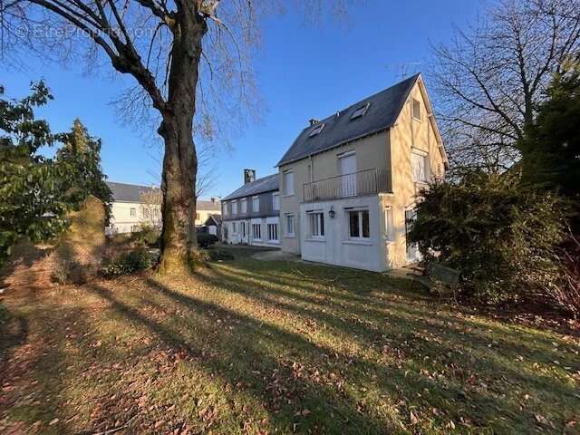 Maison à GRANDVILLIERS