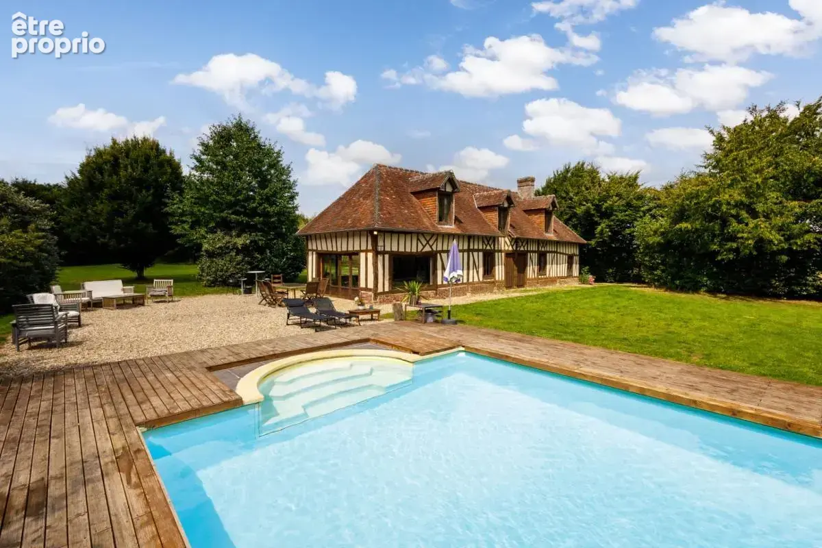 Maison à AJOU