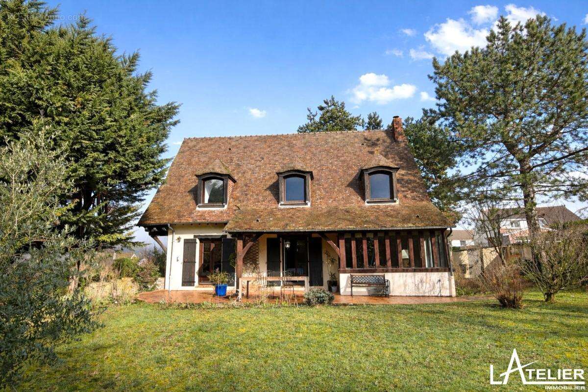 Maison à MAREIL-MARLY