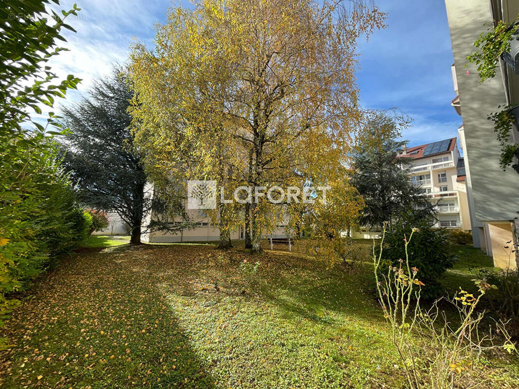 Appartement à LONS-LE-SAUNIER