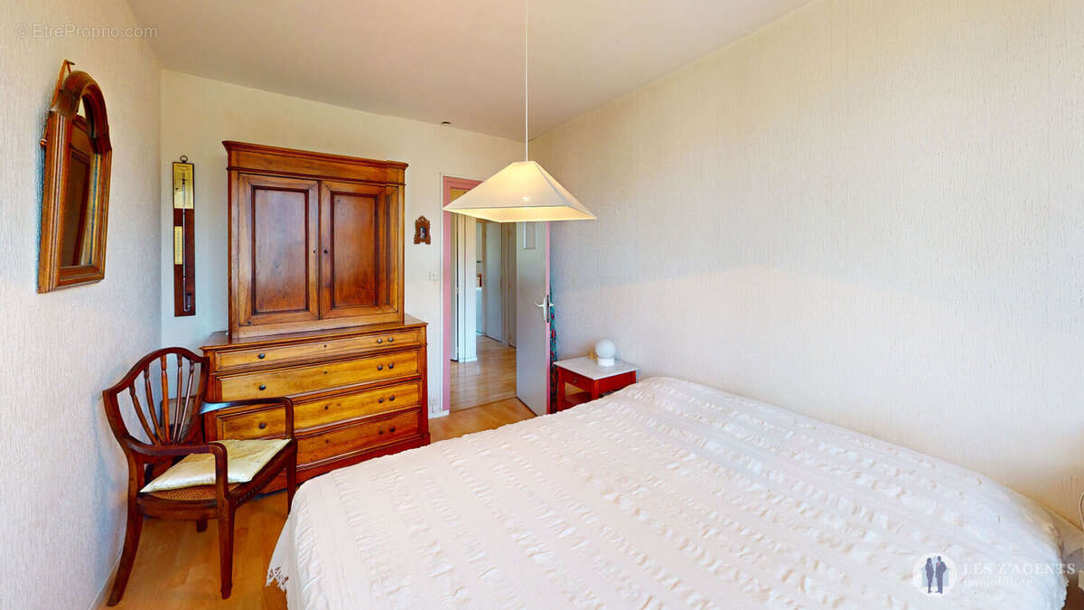 Appartement à SAINT-MARTIN-D&#039;HERES