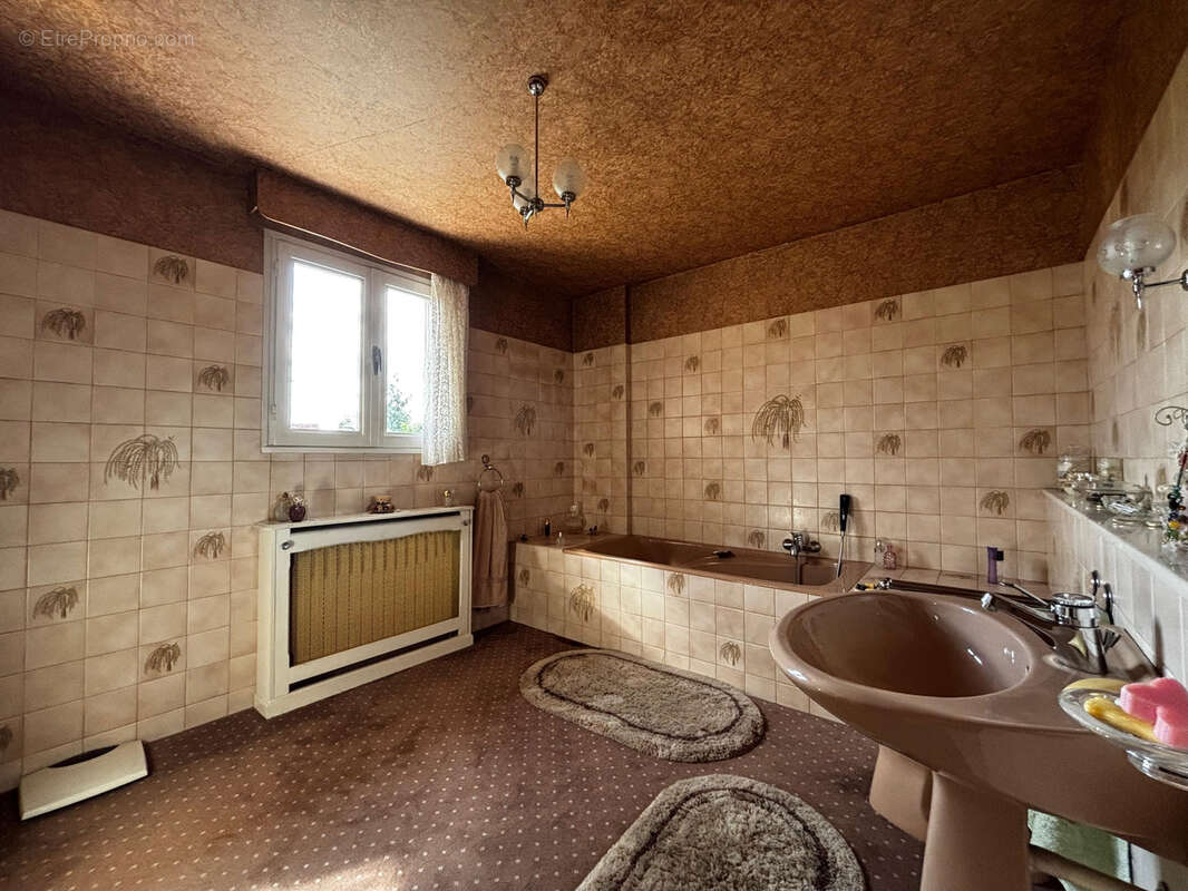 Maison à AULNAY-SOUS-BOIS