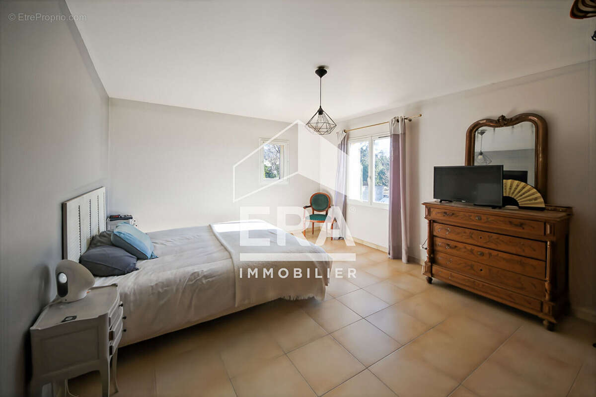 Maison 250m² à eyragues - photo 13