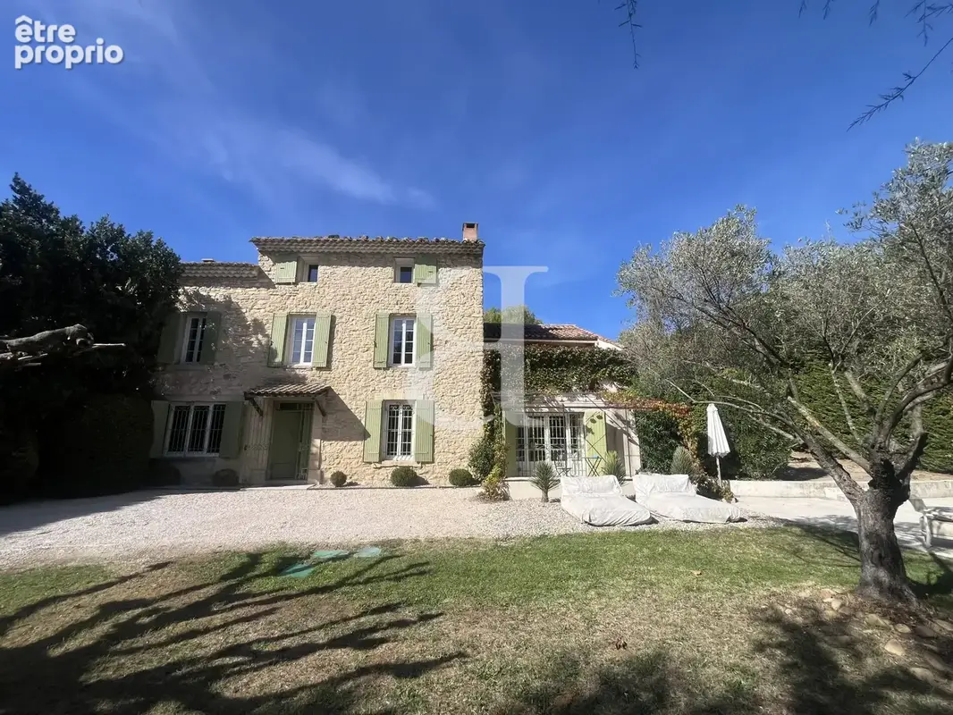Maison 9 pièces 305 m² à vendre à Carpentras (84200) - photo 3