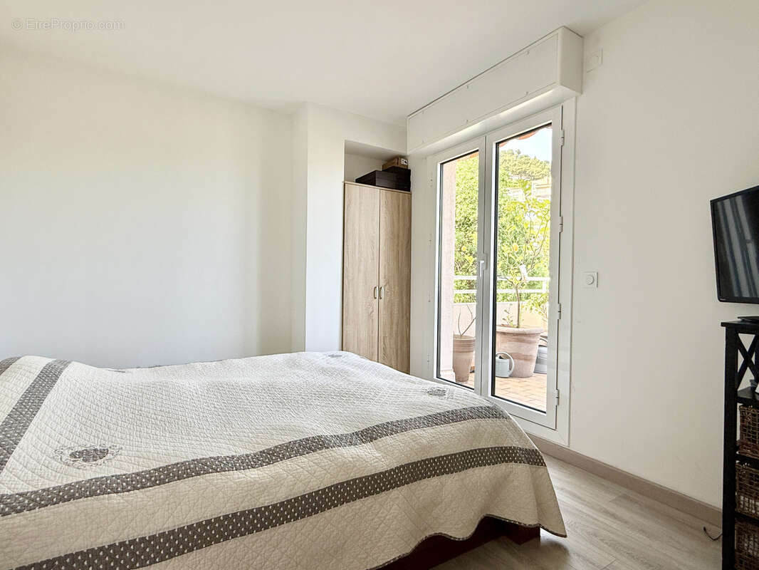 Appartement à ROQUEBRUNE-CAP-MARTIN