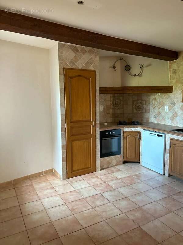 Maison à FIGANIERES