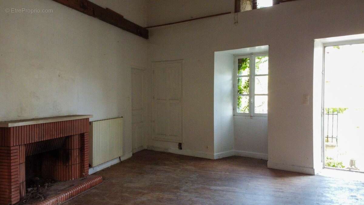 Photo 5 - Maison à VILLOGNON