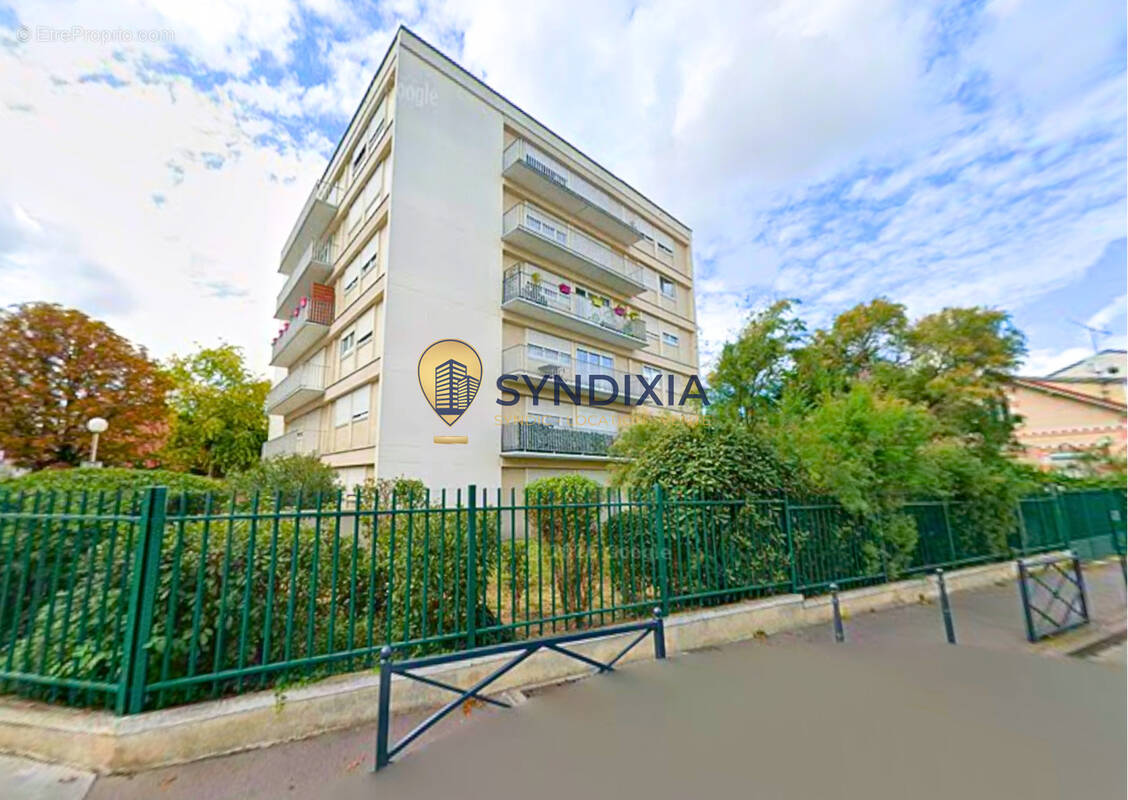 Appartement à COLOMBES