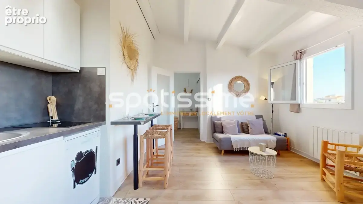 CAP D'AGDE - MONT SAINT-MARTIN - Appartement T2 Cabine - Loggia et Parking Privatif - photo 2