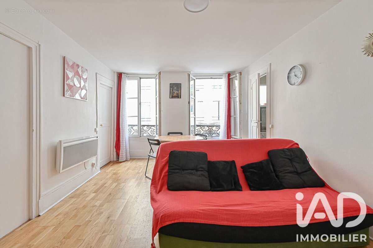Photo 9 - Appartement à PARIS-18E