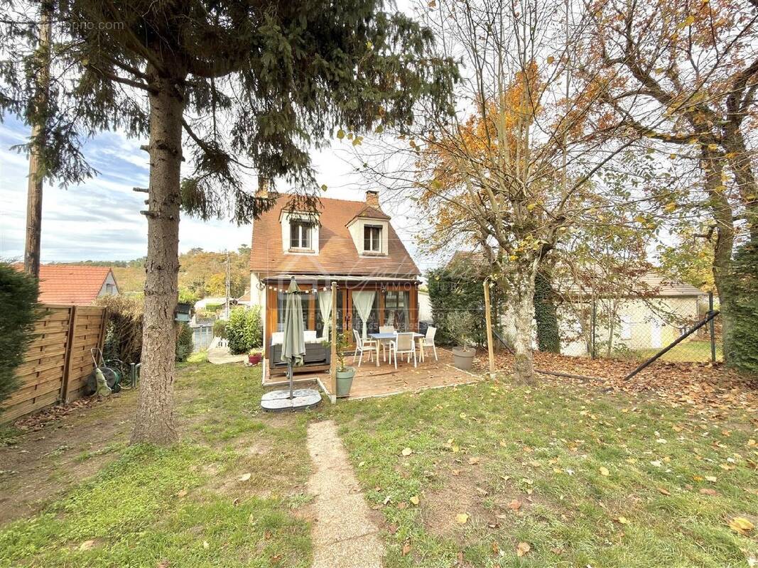 Maison à MILLY-LA-FORET