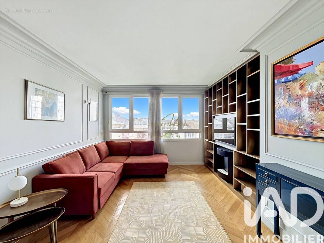 Photo 1 - Appartement à MONTROUGE