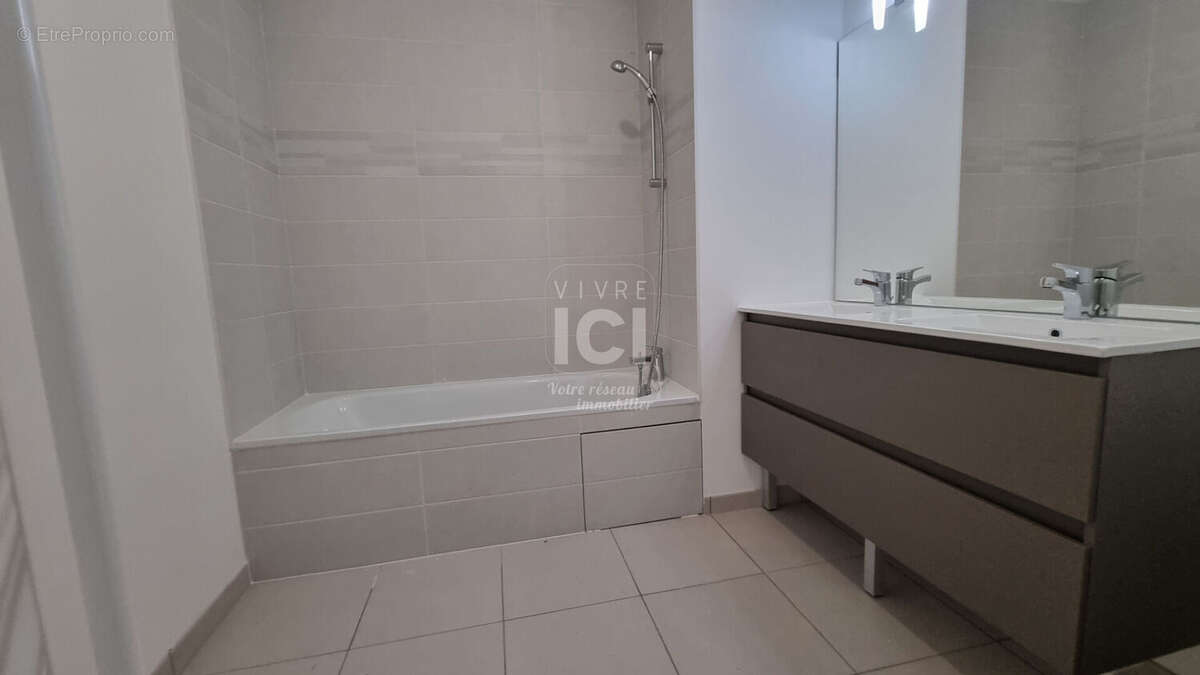 Appartement à SAUTRON