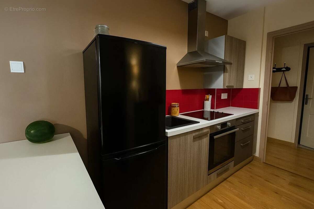 Exclusivite - beau t3 avec ascenseur / balcon /parking - photo 3