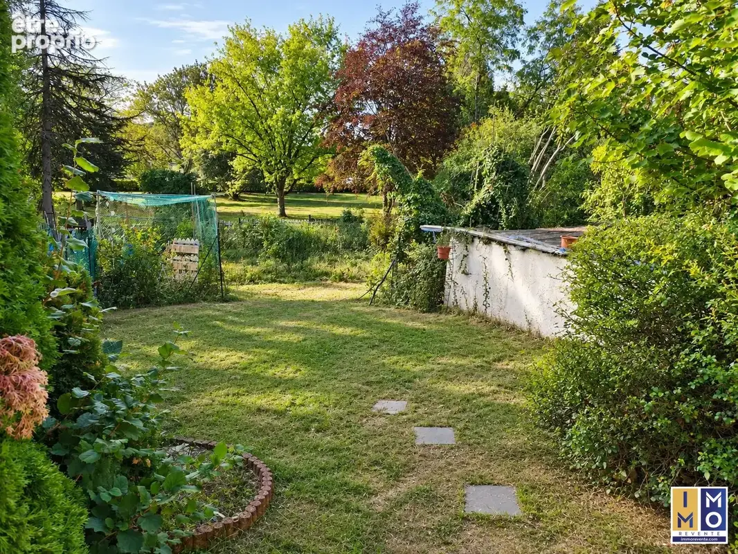 Maison 5 pièces 90 m² à vendre à Charentonnay (18140) - photo 9