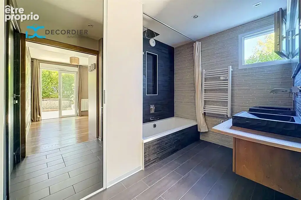 Appartement t3 neuvecelle avec vue lac - photo 18