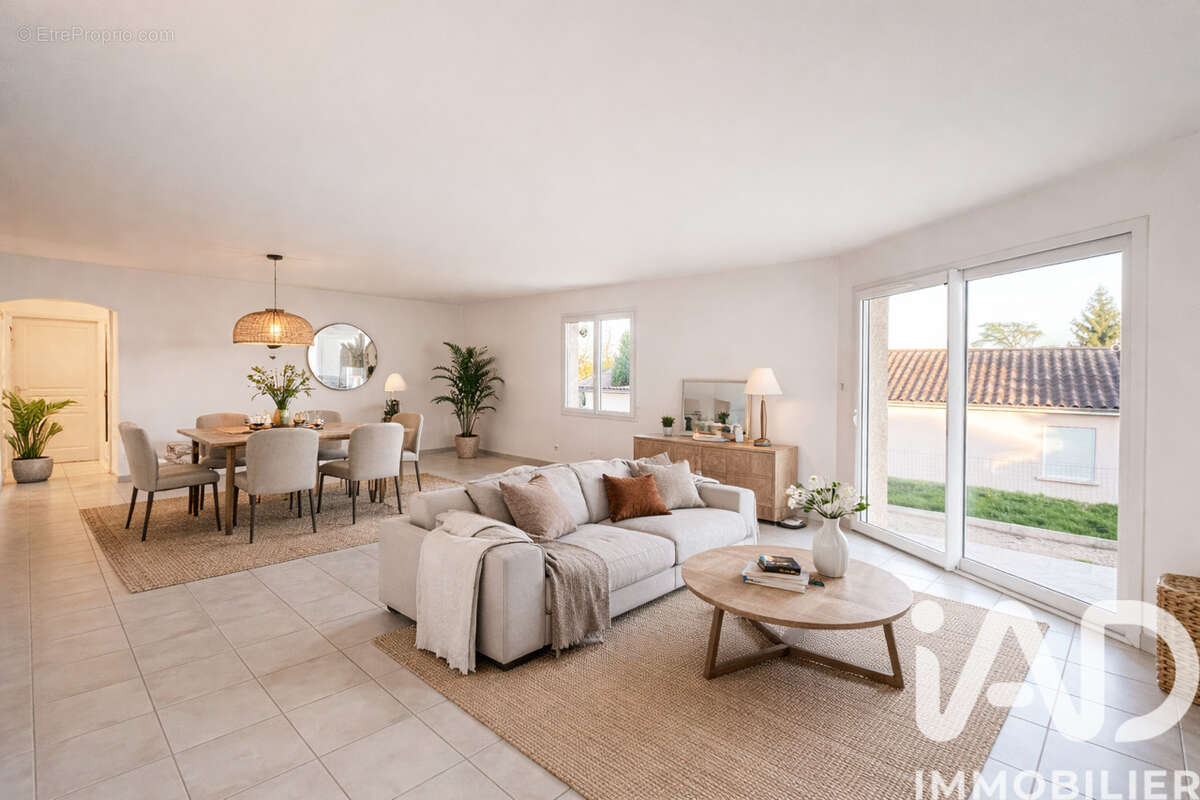 Maison 102 m² à Laize  - photo 2
