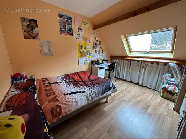 Maison à BURES-SUR-YVETTE