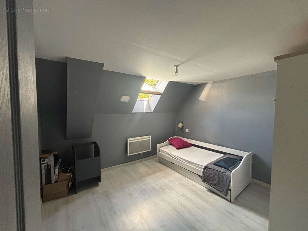 Maison à SAINT-YRIEIX-LA-PERCHE