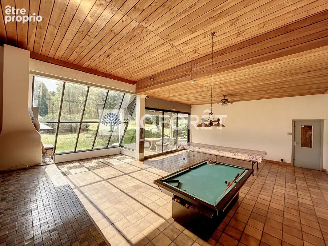 Maison avec 4 chambres avec terrasses jardin dépendances - photo 5