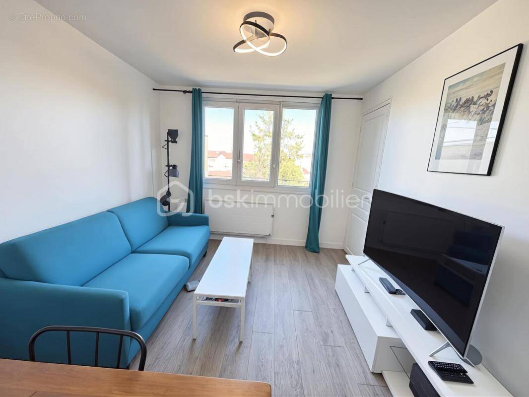 Appartement à VAIRES-SUR-MARNE