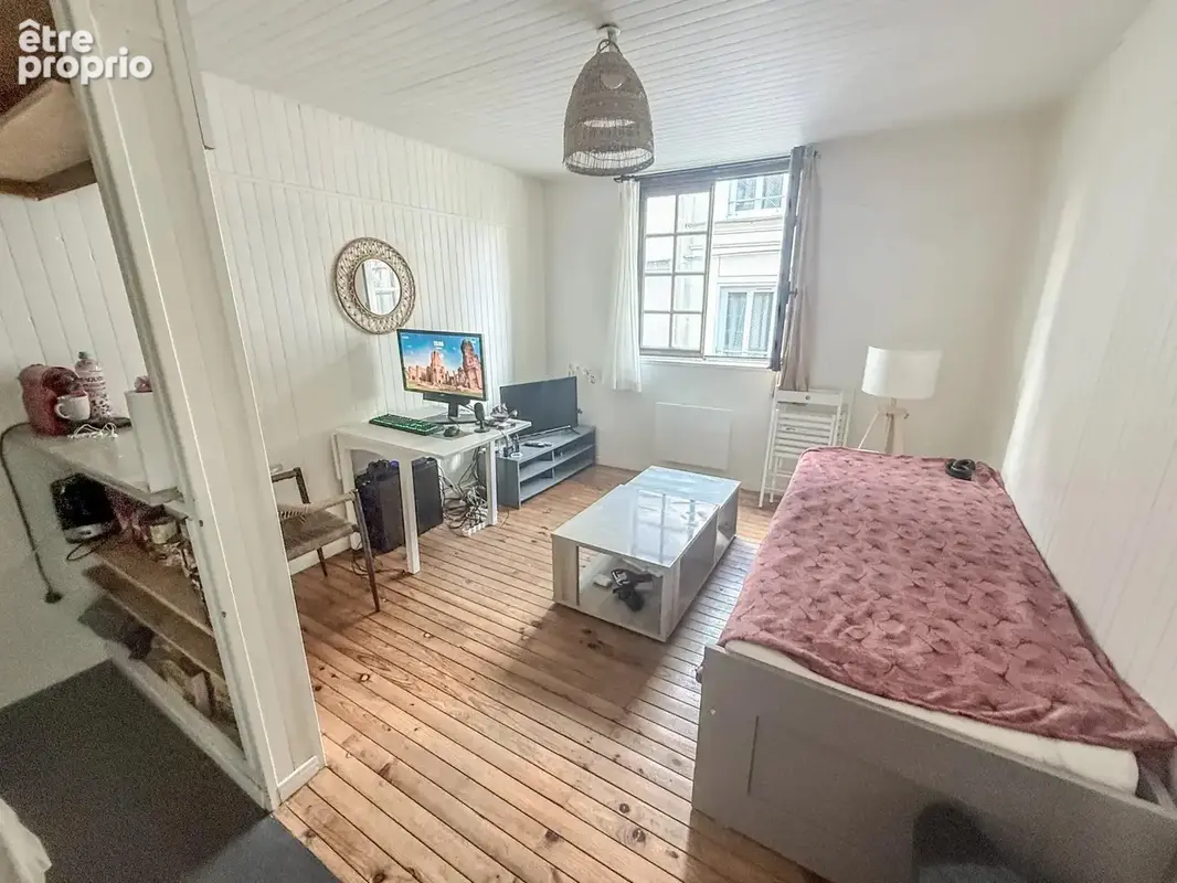Rouen hyper-centre – T2 meublé de 36 m² – Rue piétonne – Investissement locatif - photo 3