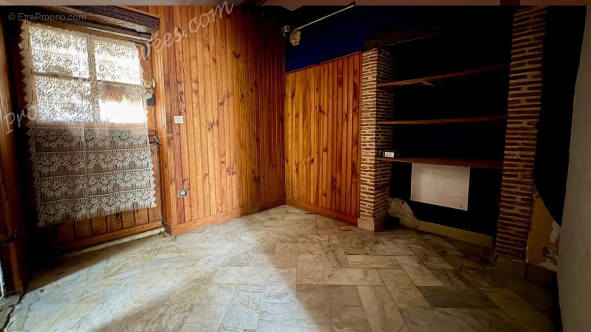 Maison à LES MONTILS