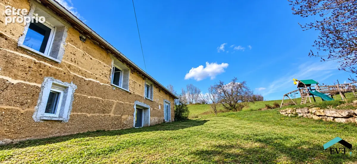 Maison La Chapelle De Surieu 9 pièce(s) 380 m2 - photo 15