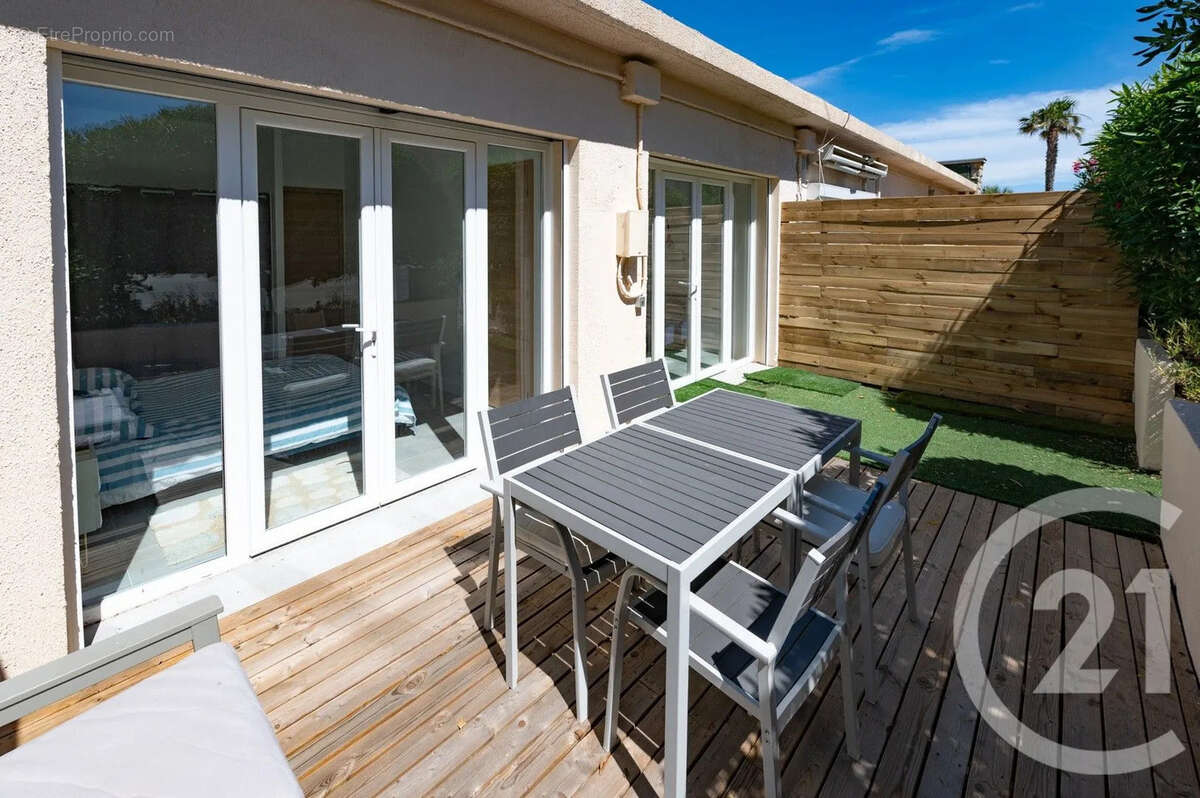 Appartement à LE LAVANDOU