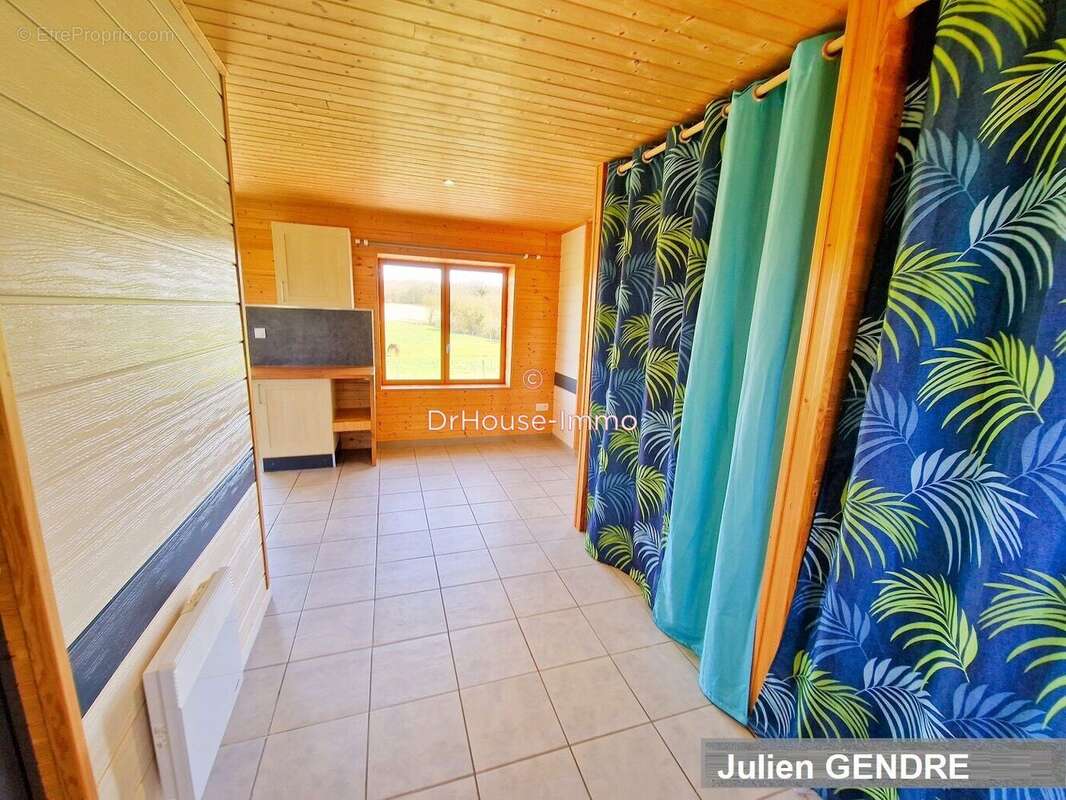 Maison 75 m² à Saint-Pierre-D'exideuil  - photo 20