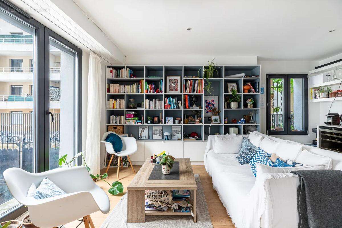 Maison rénovée 4 pièces de 85 m² Paris 19 - photo 2