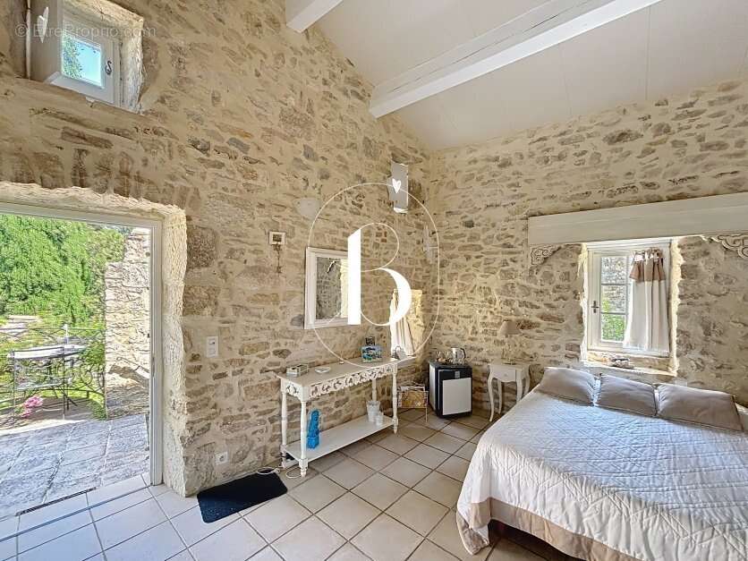 Maison à UZES