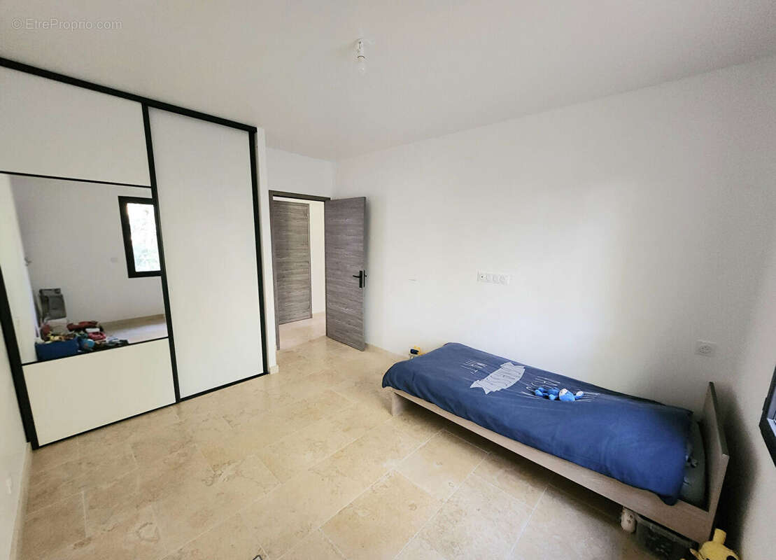 Maison à MONTFORT-SUR-ARGENS