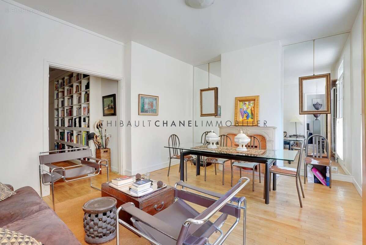 Appartement à PARIS-4E