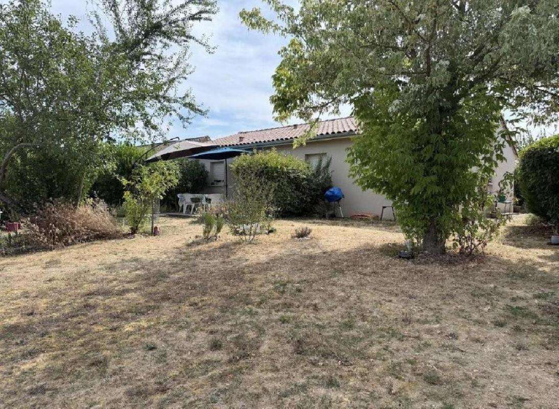 Maison 90 m² à Verteuil-Sur-Charente  - photo 3