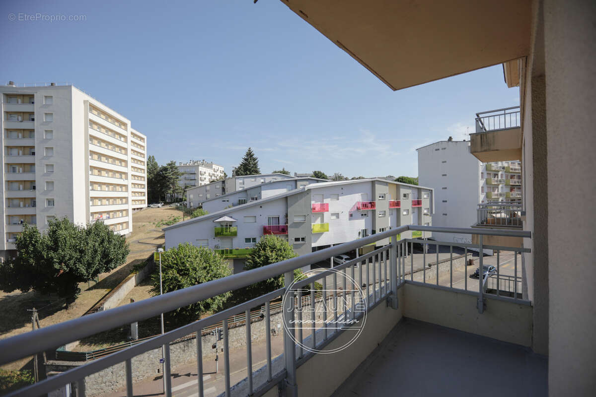 Appartement T5   Secteur Renoir   Un bien aux multiples possibilités ! - photo 12