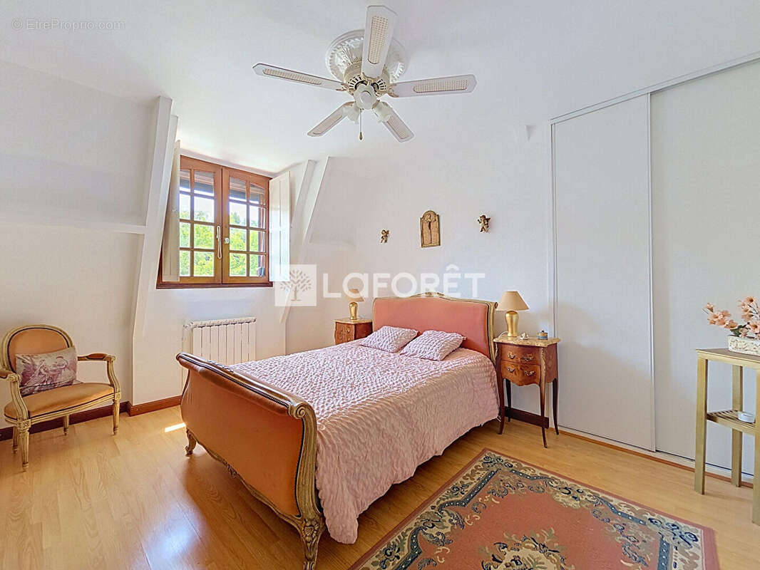 Demeure avec piscine Lagor 5 pièce(s) 165m² - photo 15