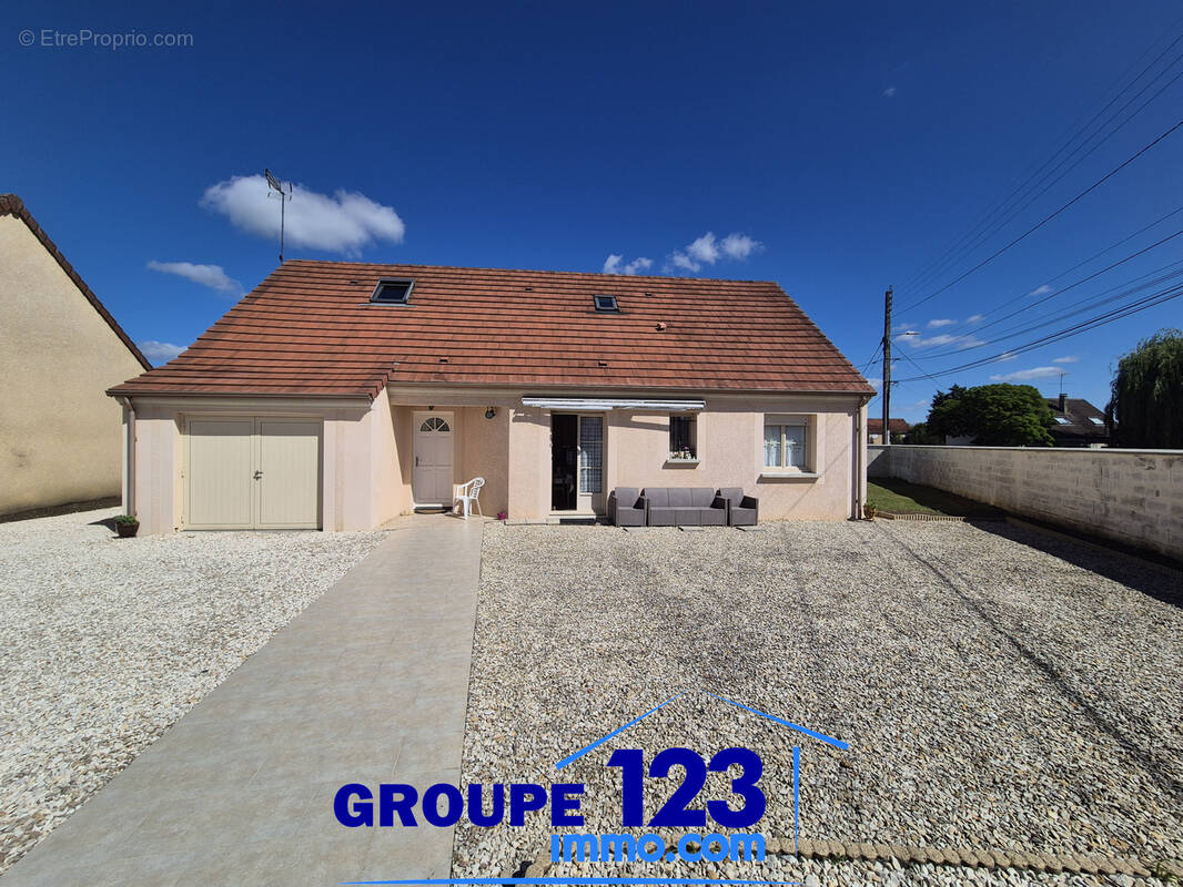 Maison à APPOIGNY