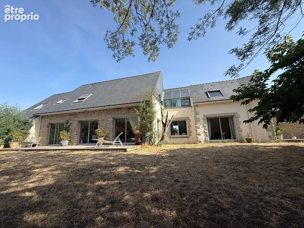 Maison à LE POULIGUEN